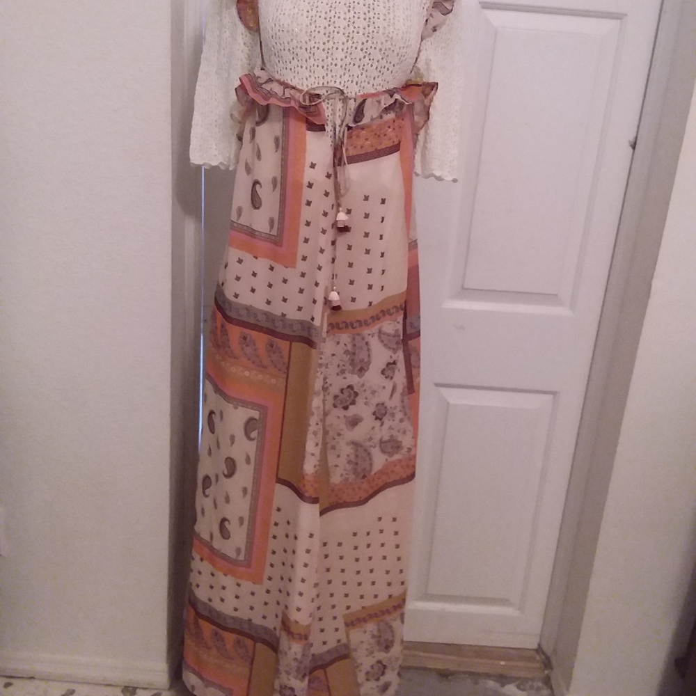 Zara Dress - Picture 3 of 4
